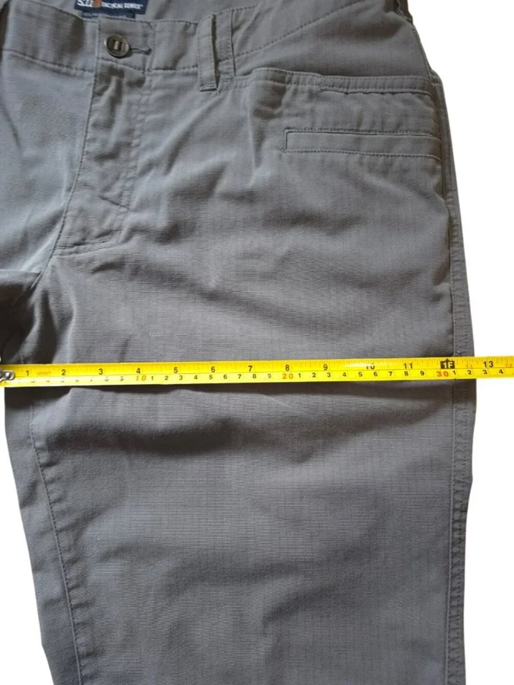 5.11 Tactical Series Mens Gray Cargo Shorts Lightweight Casual Hiking Size 36